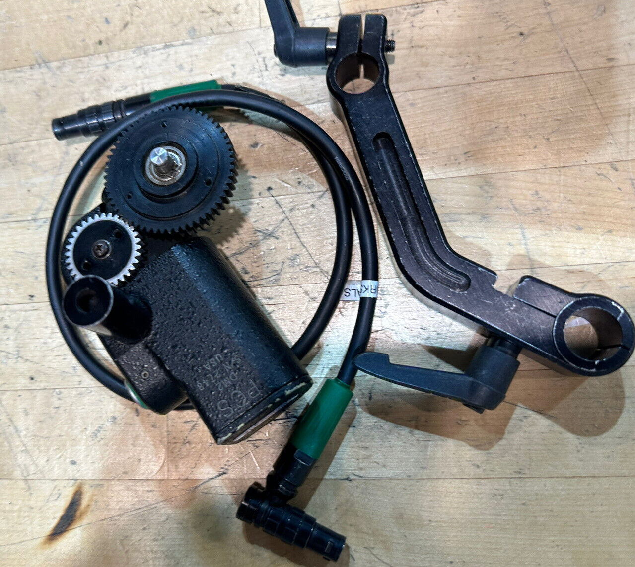 Preston Dm2 Motor With Beacket And Cable
