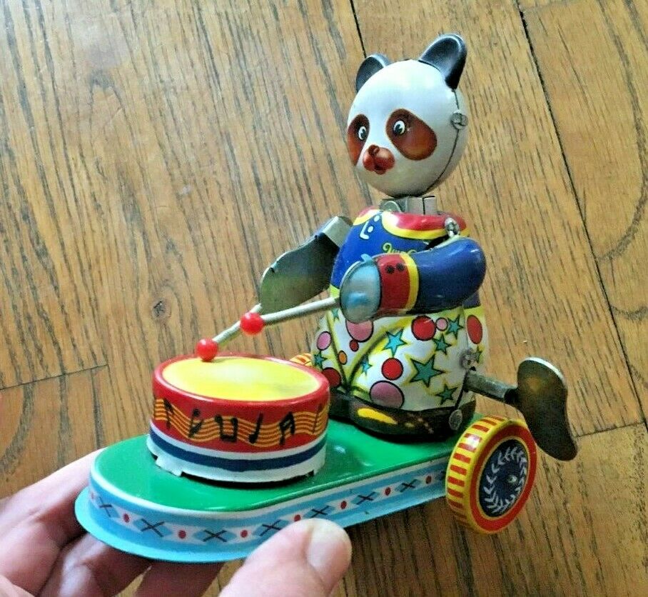 Vintage China Rolling, Drumming Cat With Key Tin Wind-up Toy Animal Figure