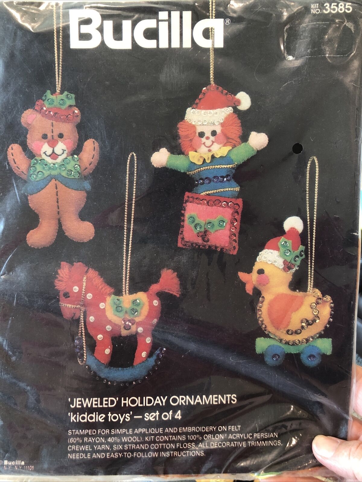 Bucilla Jeweled Holiday Felt Christmas Ornaments Kit Kiddie Toys Set Of 4 New