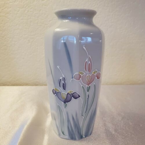 Vintage Otagiri Floral Lite Vase ~ Handpainted ~ Made in Japan ~ EUC