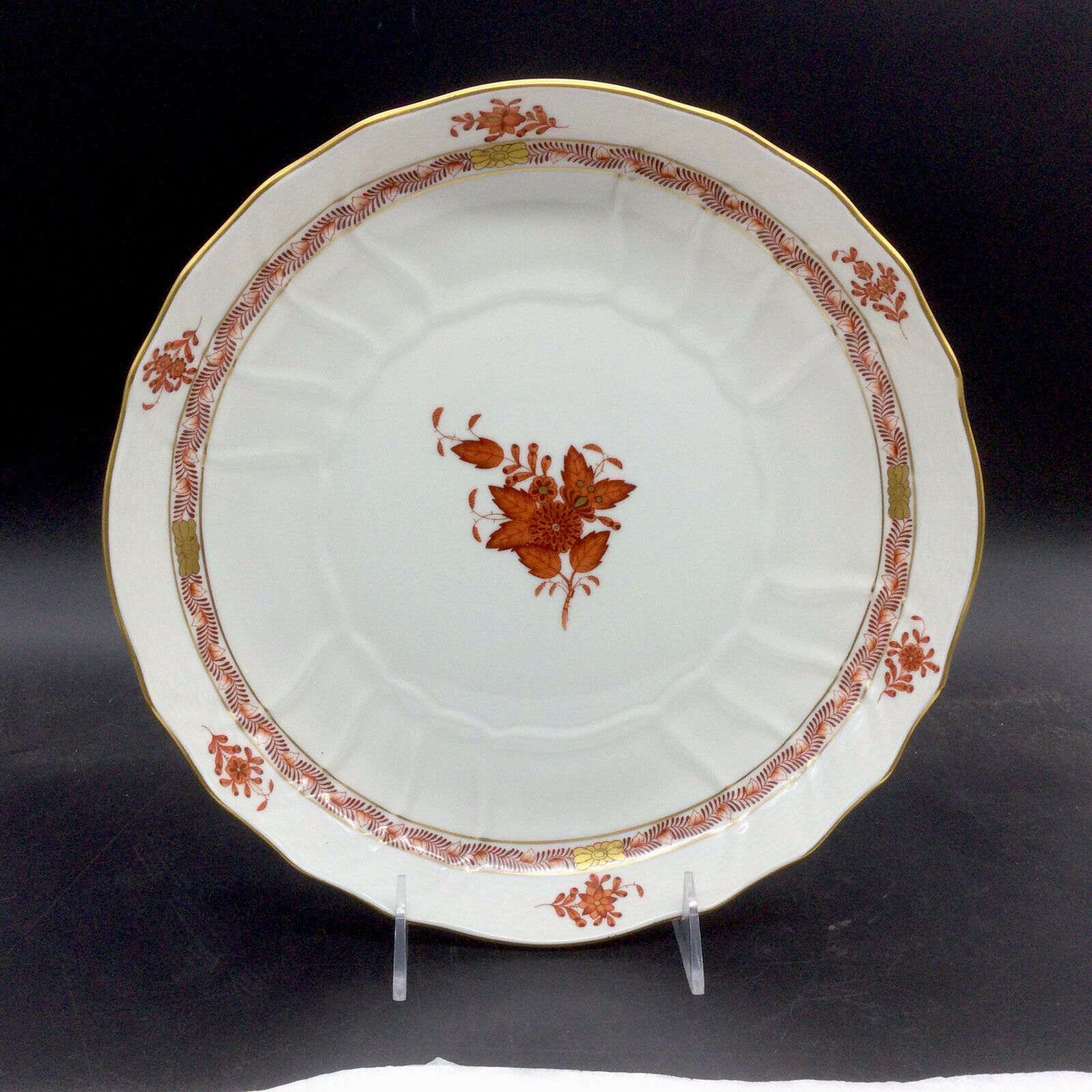 Herend Hungary Chinese Bouquet Red Rust 10.5